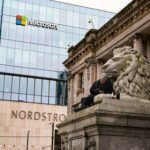 Microsoft integrates Fabric analytics with transactional databases