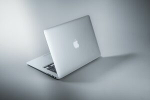 The 2025 MacBooks from Apple: More Power, and Workflows That Are Not Interrupted