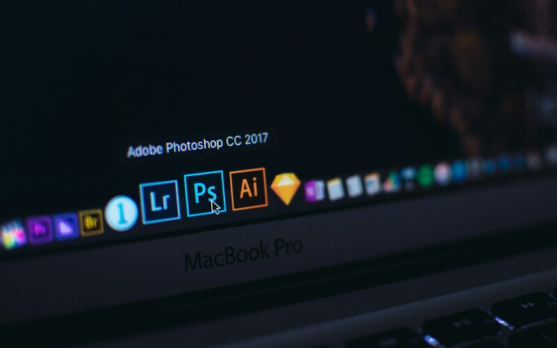 How to Export Files from Photoshop Without Losing Quality while Doing So